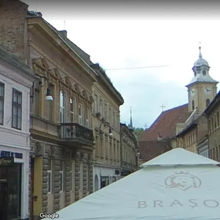 Michael Weiss 公寓 *