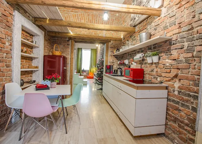 Michael Weiss Apartment